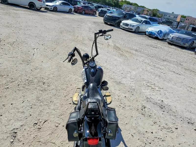 HARLEY-DAVIDSON FL 2009