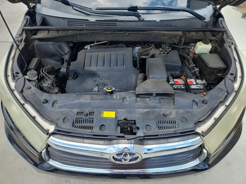 TOYOTA HIGHLANDER 2015 VIN 5TDBKRFH4FS074256