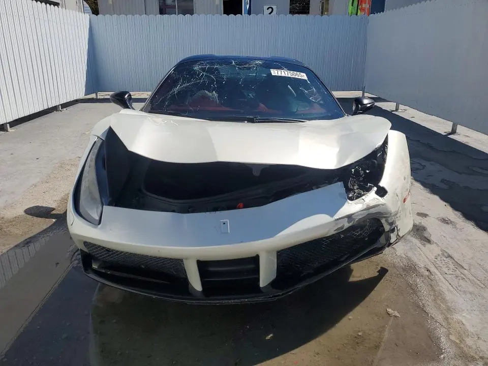 FERRARI ALL OTHER 2018 VIN ZFF80AMA4J0229716