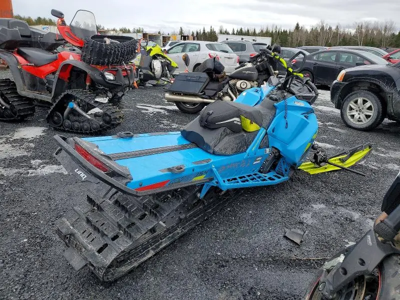 SKI-DOO SUMMIT X 8 2018