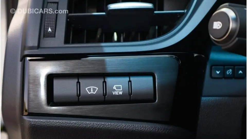 Lexus ES 2022
