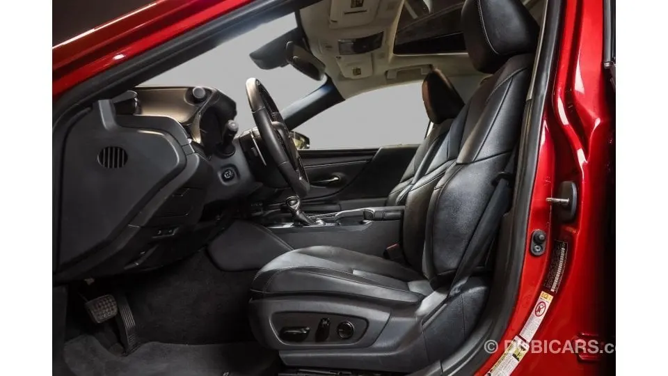 Lexus ES 2019