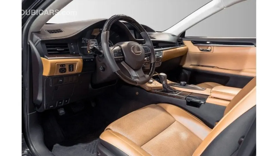 Lexus ES 2018
