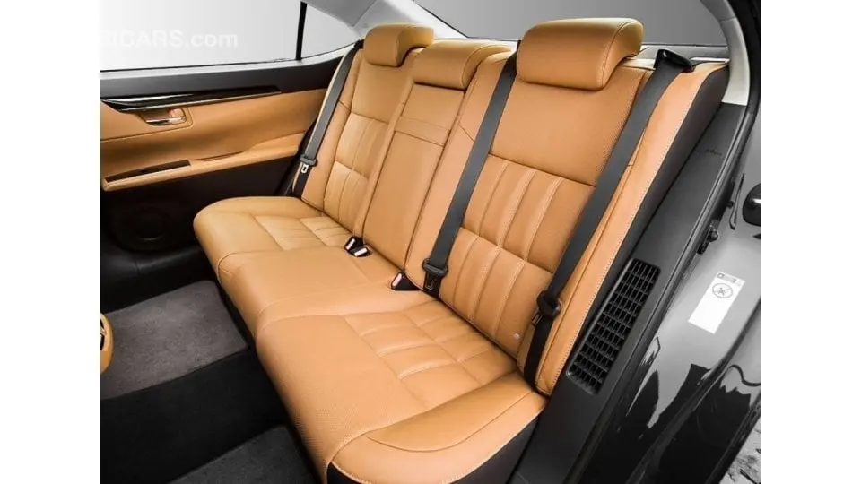 Lexus ES 2018