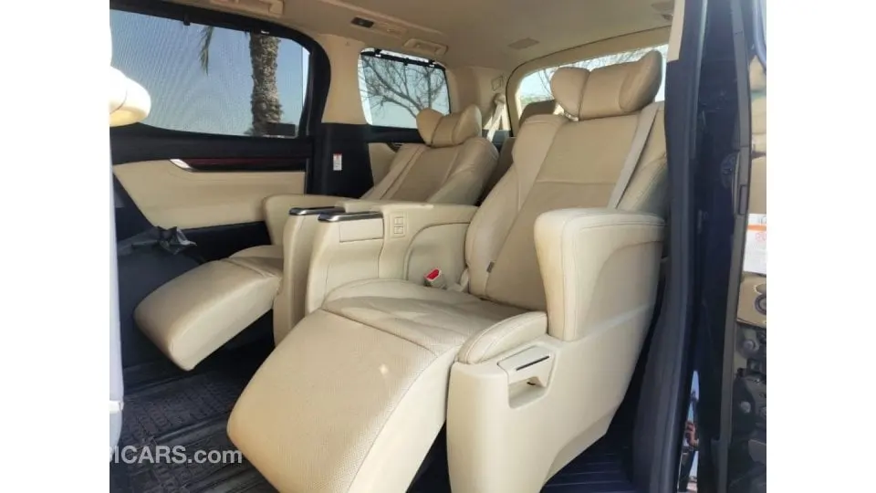Toyota Alphard 2017