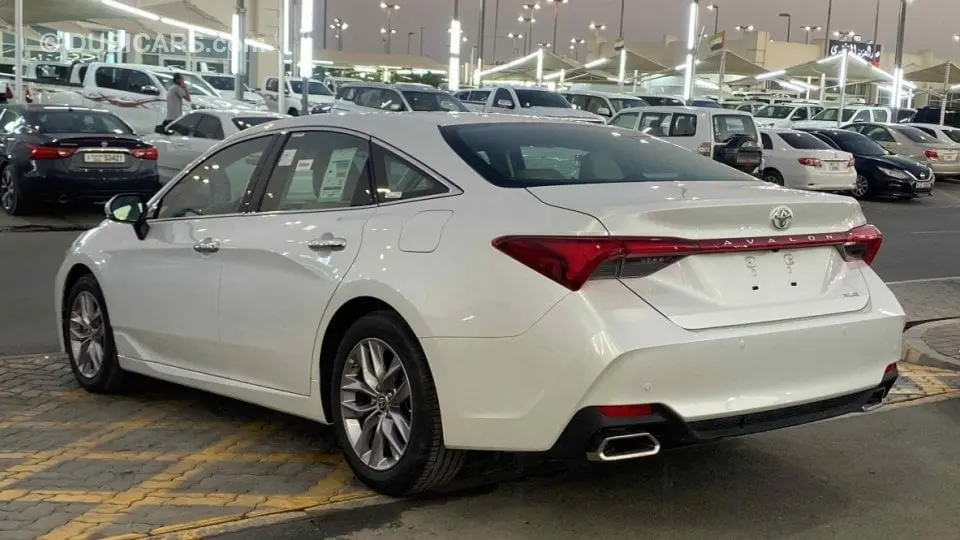 Toyota Avalon 2021