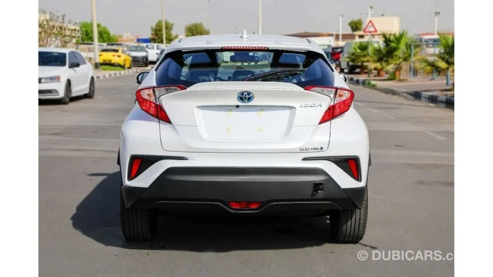 Toyota Izoa 2021
