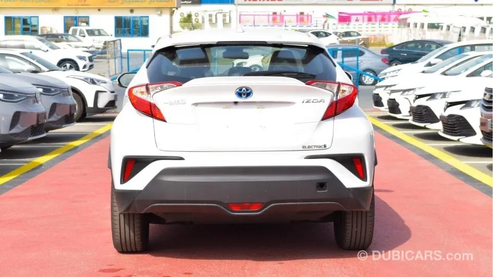 Toyota Izoa 2021
