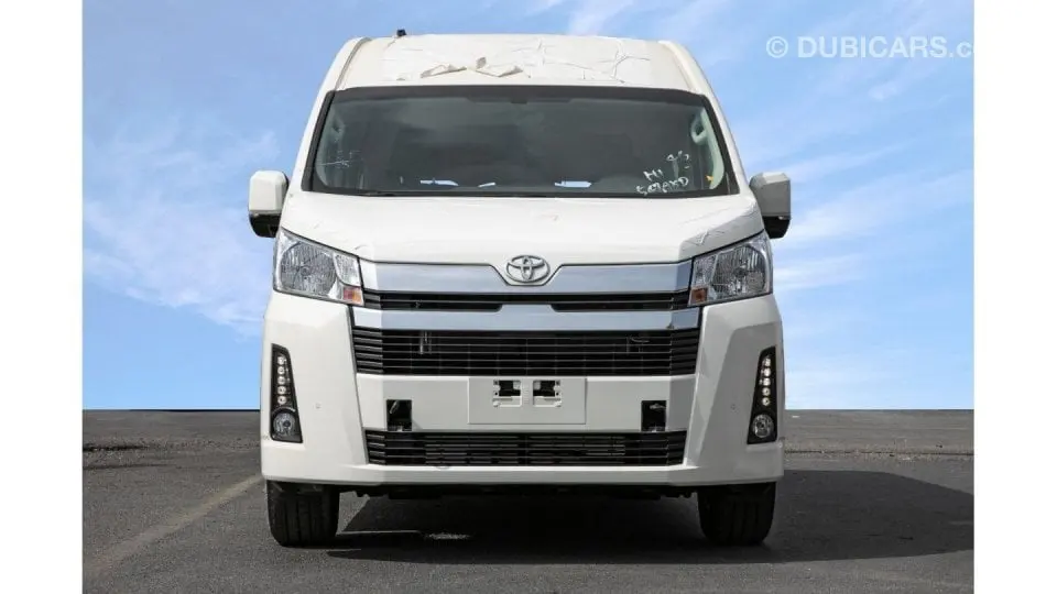 Toyota HiAce 2021