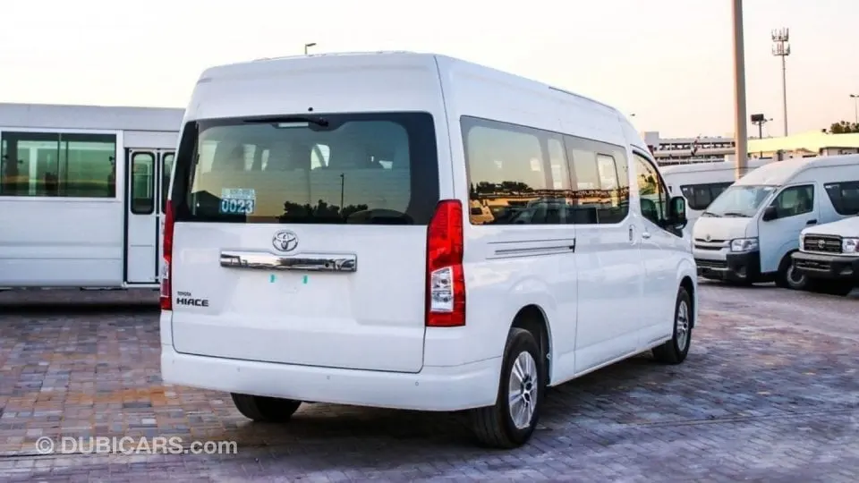 Toyota HiAce 2020