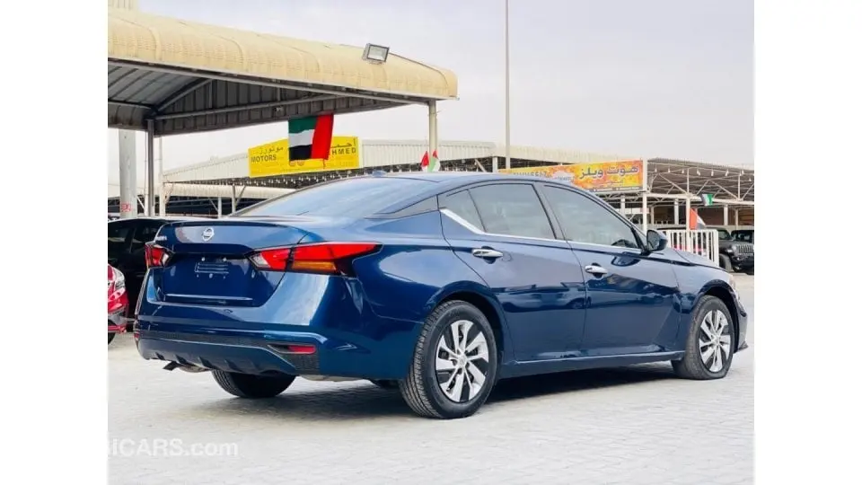 Nissan Altima 2019