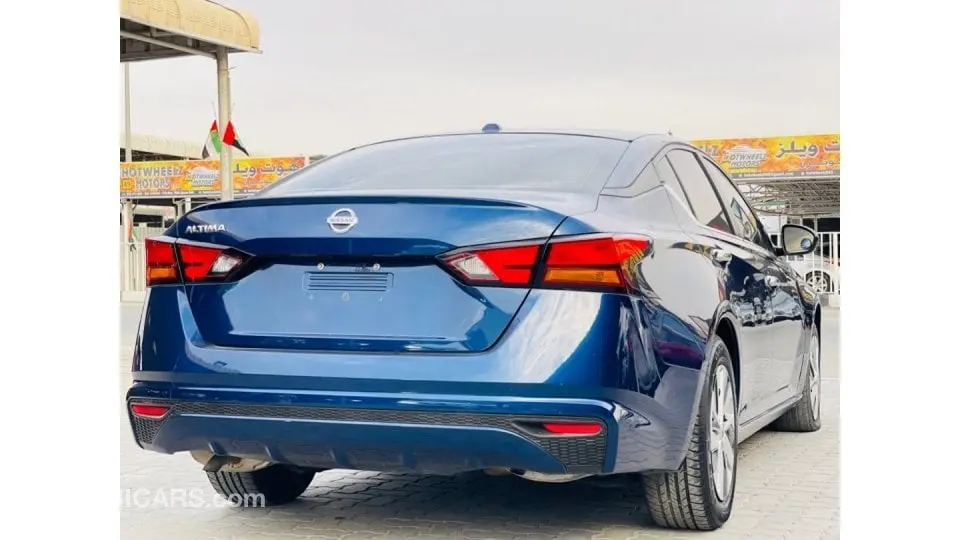 Nissan Altima 2019