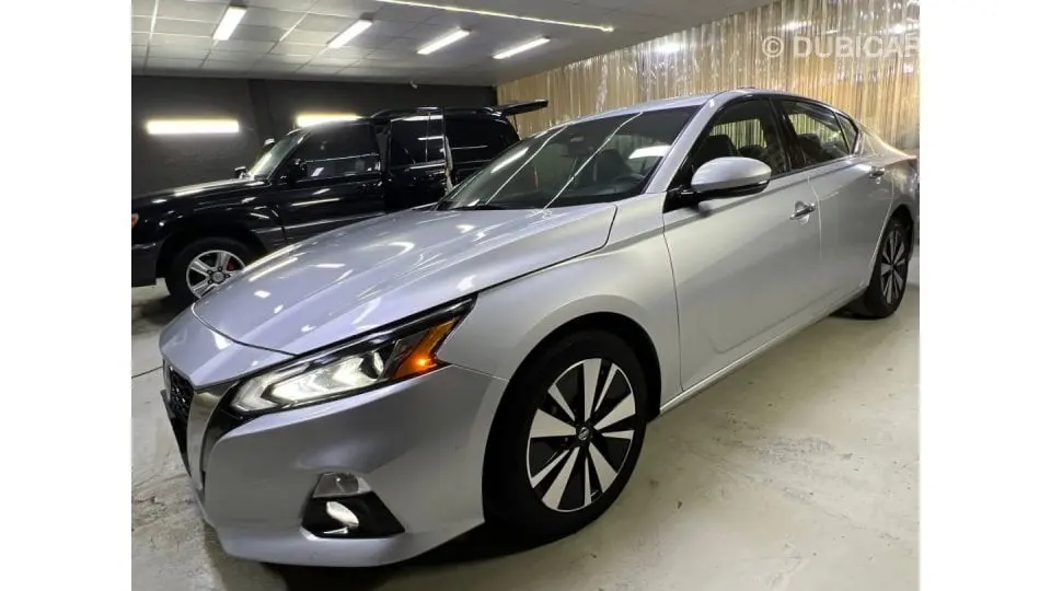 Nissan Altima 2019
