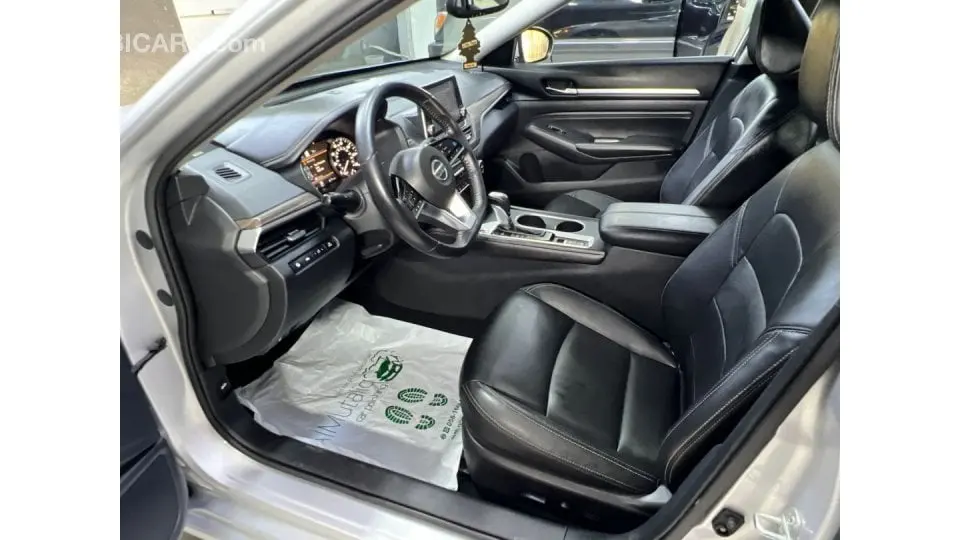 Nissan Altima 2019