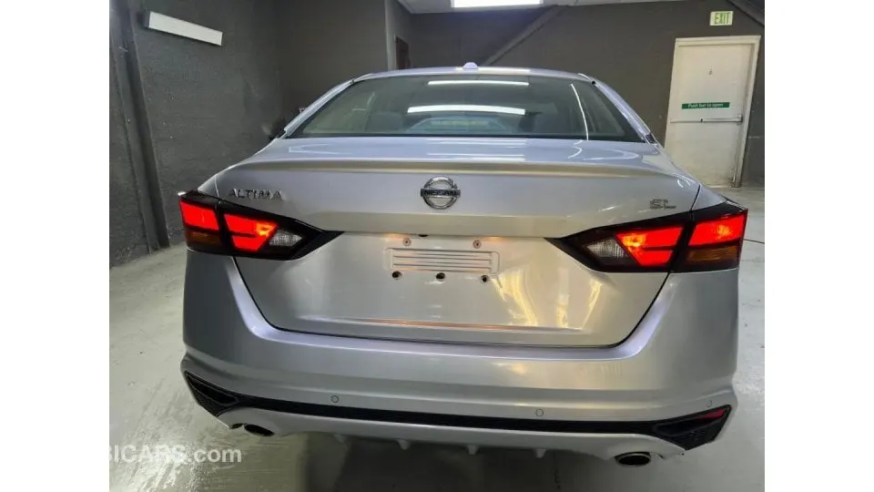 Nissan Altima 2019