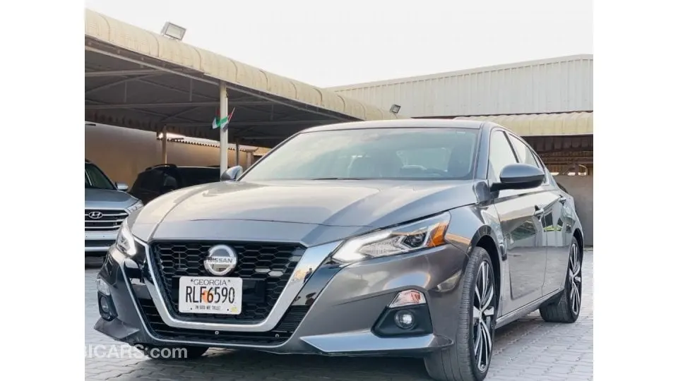 Nissan Altima 2020