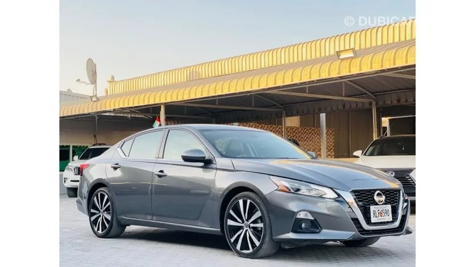 Nissan Altima 2020