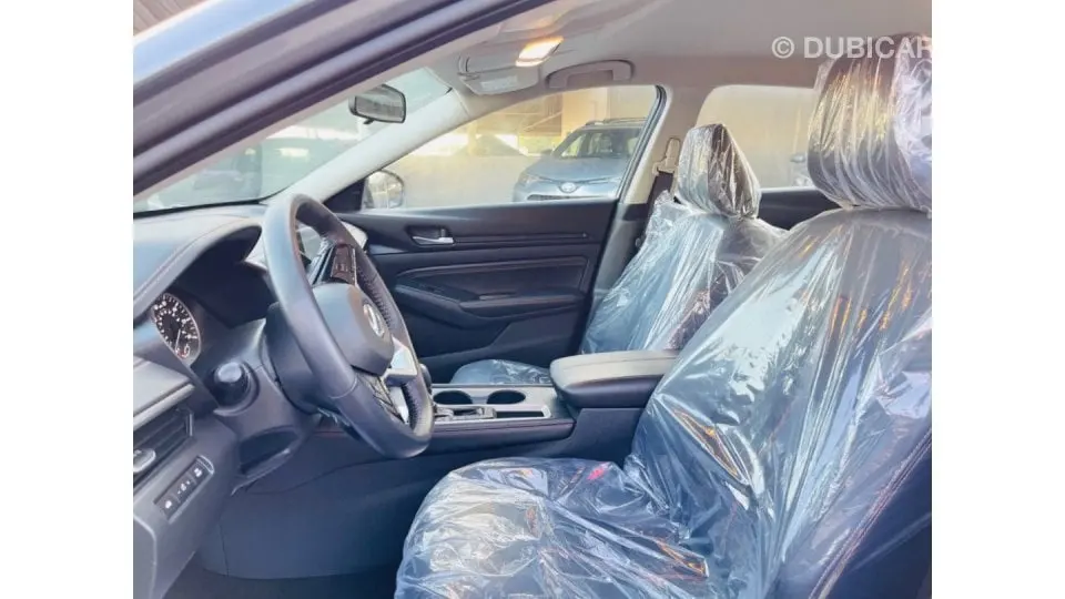 Nissan Altima 2020