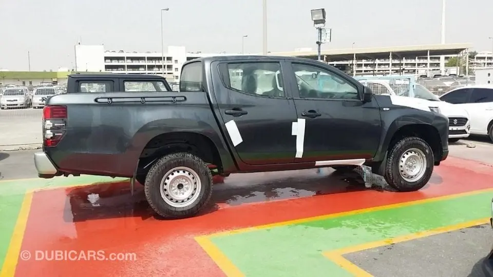 Mitsubishi L200 2021
