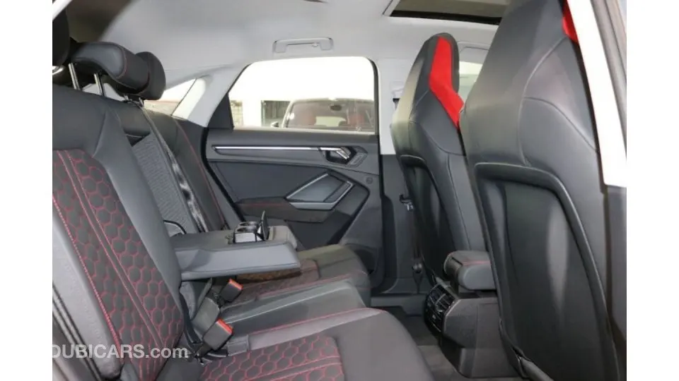 Audi RSQ3 2022