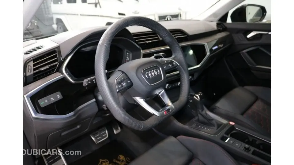 Audi RSQ3 2022