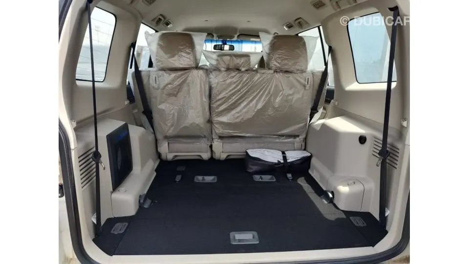 Mitsubishi Pajero 2020