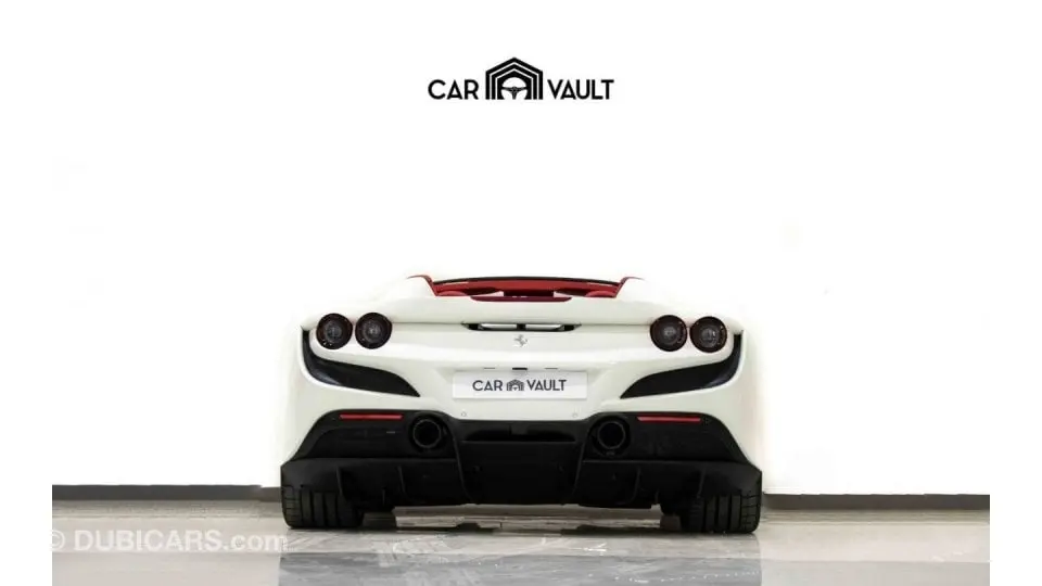 Ferrari F8 2021