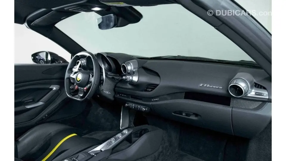 Ferrari F8 2022