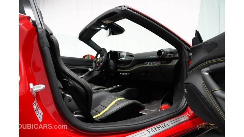 Ferrari F8 2022