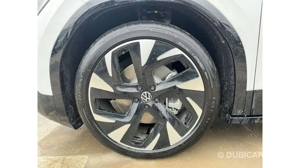 Volkswagen ID.6 2021