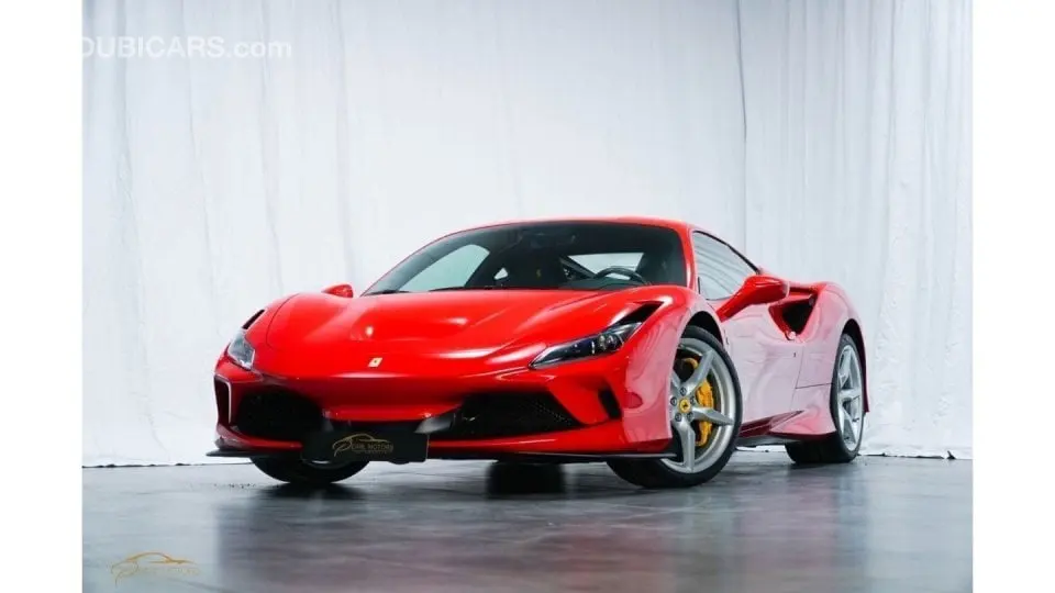 Ferrari F8 2021