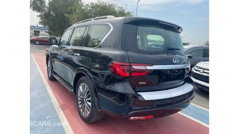 Infiniti QX80 2021