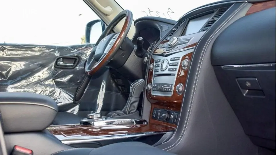 Infiniti QX80 2020