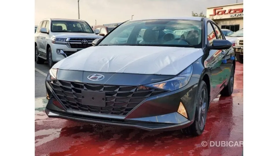 Hyundai Elantra 2022