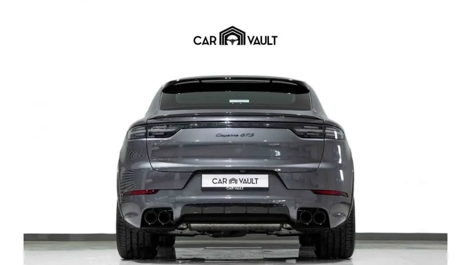 Porsche Cayenne 2022