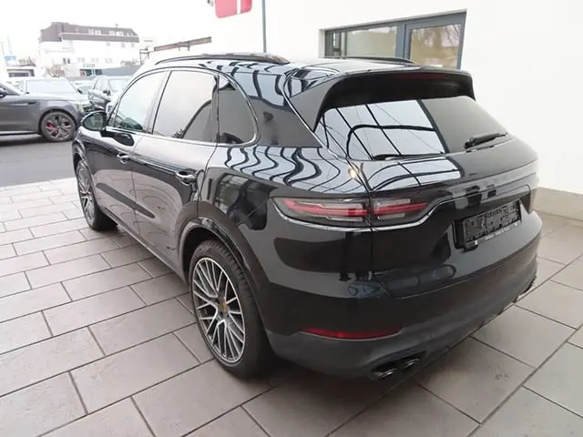 Porsche Cayenne 2020