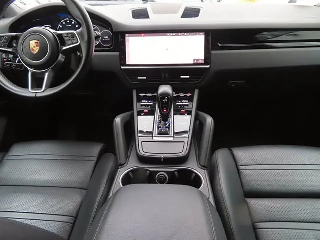 Porsche Cayenne 2020