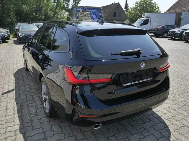 BMW 3 series 2019