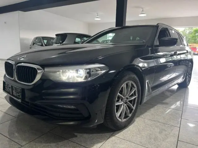 BMW 5 series 2019