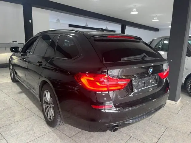 BMW 5 series 2019
