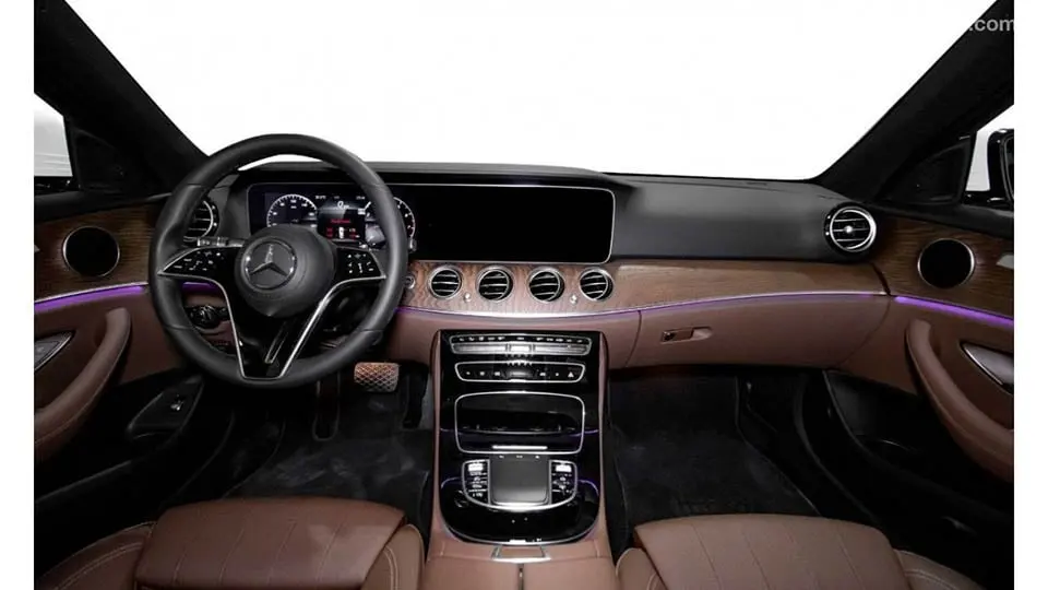 Mercedes-Benz E-Class 2021