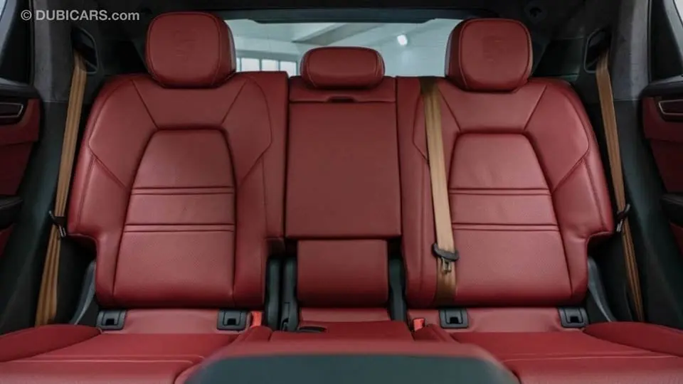 Porsche Cayenne 2023