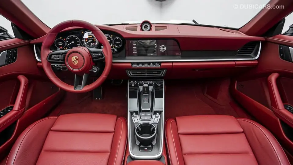 Porsche 911 2023