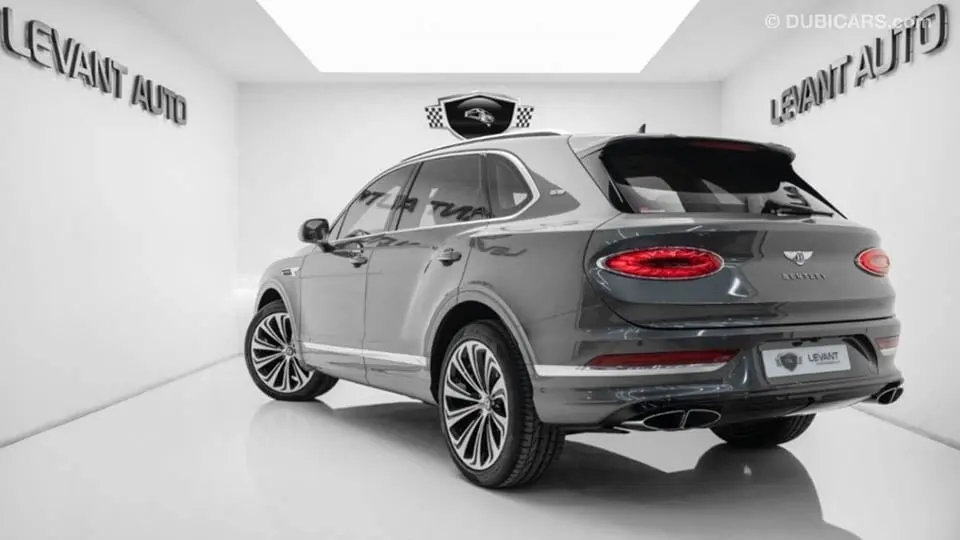 Bentley Bentayga 2021