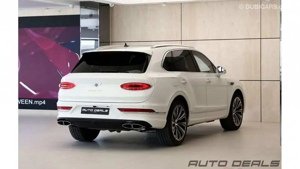Bentley Bentayga 2022