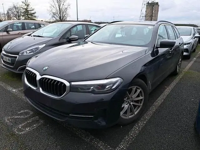 BMW 5 series 2021