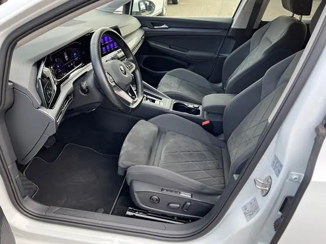 Volkswagen Golf 2021