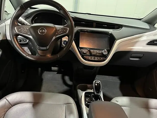 Opel Ampera 2018