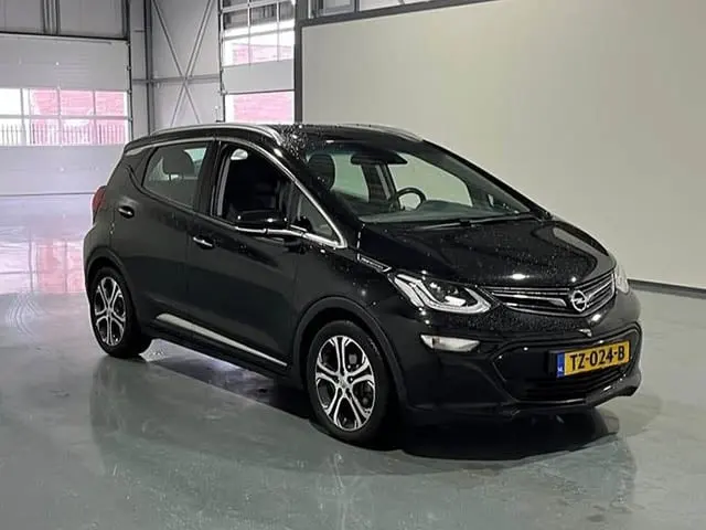 Opel Ampera 2018