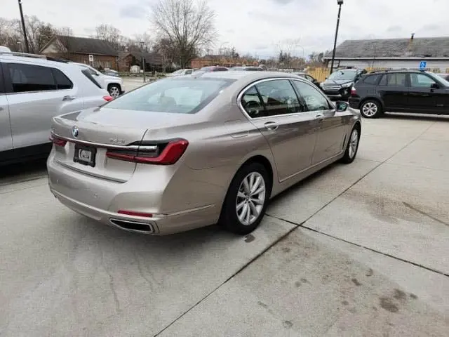 BMW 7 series 2021